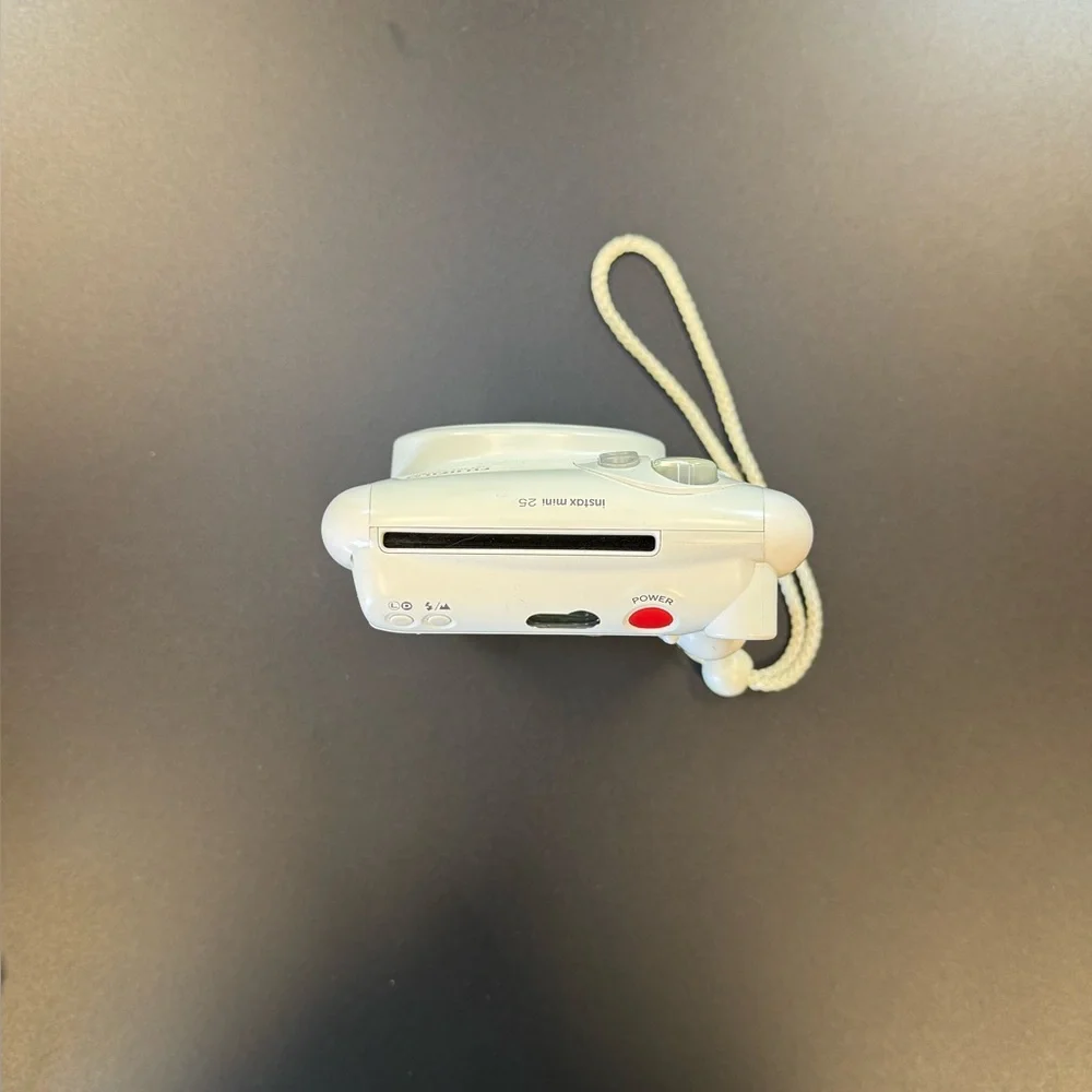 Fujifilm Instax Mini 25 Instant Film Camera White Built-In Flash with Add’l Lens